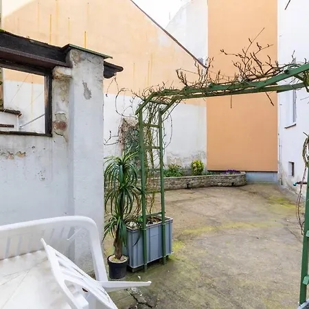 Becherhaus Apartment